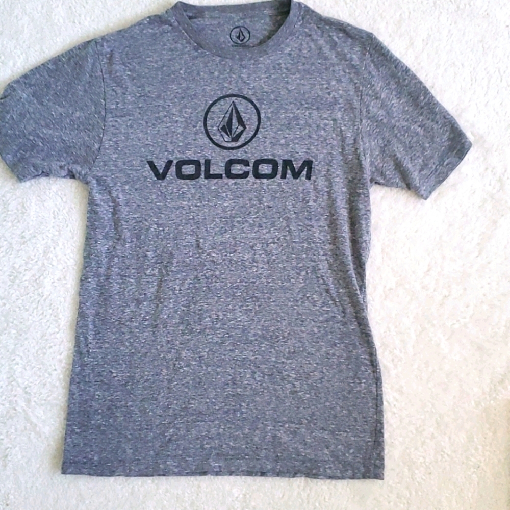 Volcom t-shirt